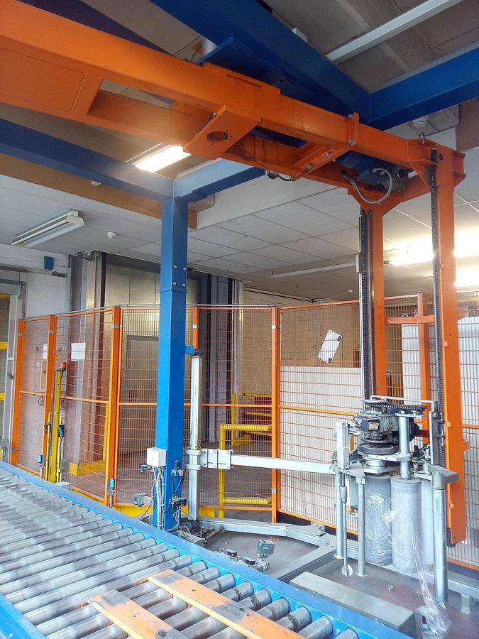 Gebraucht Automatische Paletten-Packpresse MOSCA KPK-121