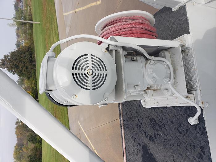 Used Very nice 2006 Ford F750 Altec Telsta T40C Cable Placer Bucket Truck. LOW MILES! Trusted Seller!