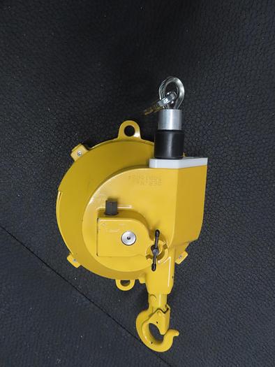 Used ENDO KOGYO Model: EWF-22 Spring Balancer