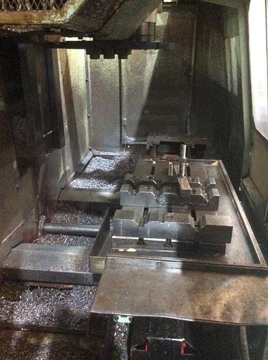Used Used Victor VCentre 80 - 3 Axis Machining Center