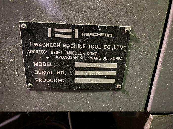 Used 2011 HWACHEON Vesta 850B Vertical Machining Center WITH CHIP BLASTER / CONVEYOR