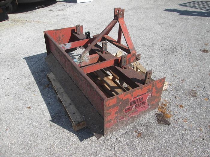 Used 5.5’ Box Blade With Rippers