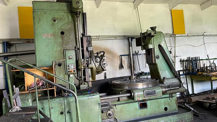 Used Frezarka do kół zębatych TOS FO 16