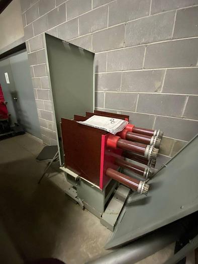 Used ALLIS CHALMERS MA-250B RUPTAIR POWER CIRCUIT BREAKER