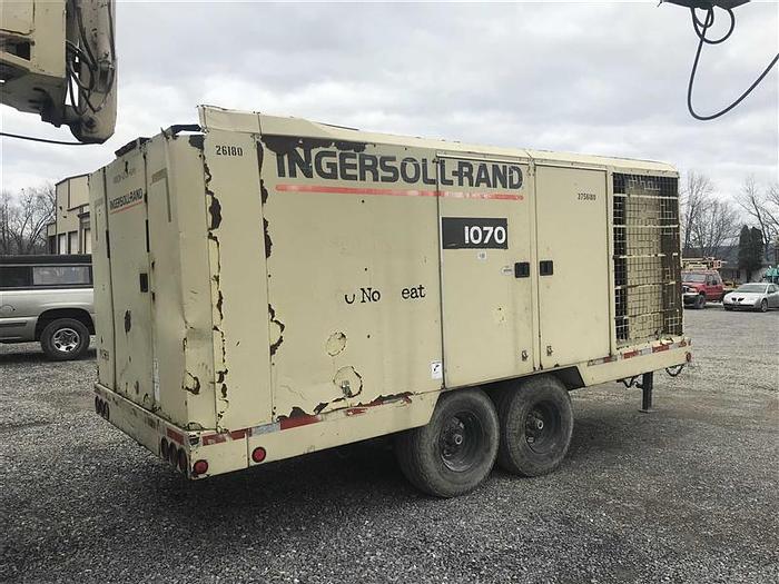 Used 0 Ingersoll-Rand XHP1070cfm/350psi Air Compressor - Sold