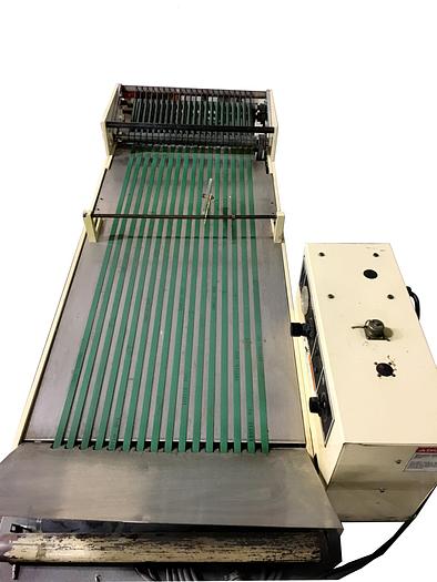 Usado Mark Andy 17″ Model 22 Conveyor