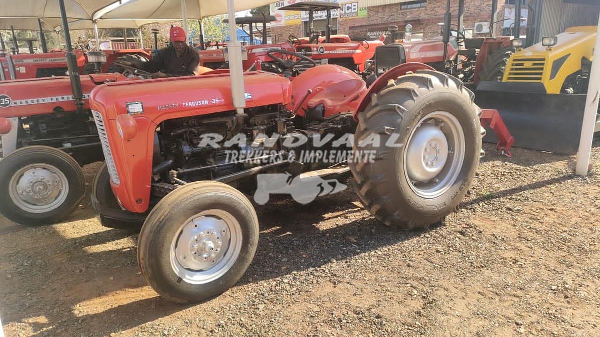 Used Massey Ferguson 35x combo with a brand-new lifting crane @ R110 000 excl vat