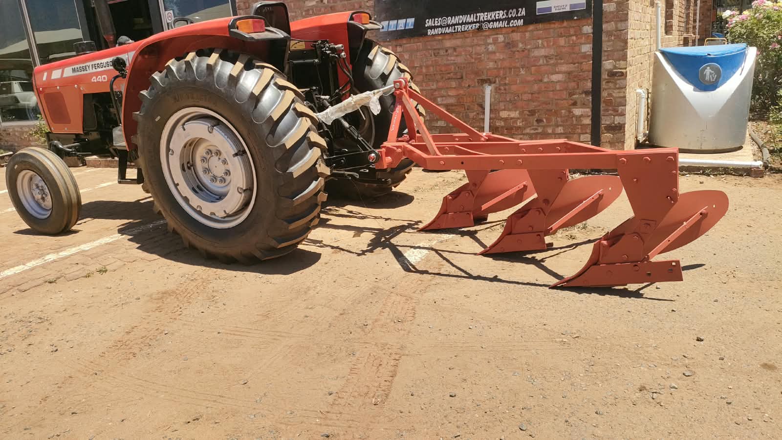Refurbished MASSEY FERGUSON 440 2WD FOR SALE R220 000 EXCL VAT