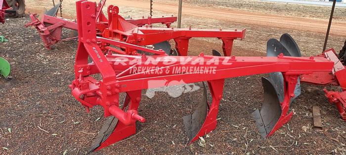 Used 3 Skaar Ploeg – R15,000 Excl Vat