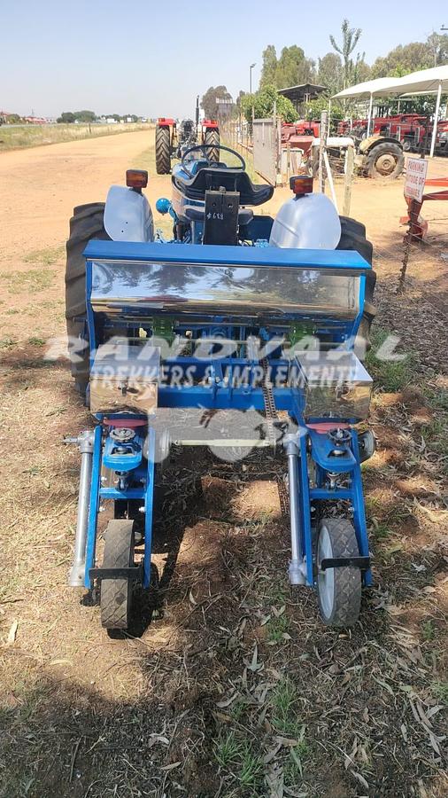 Used FORD 3610 WITH 2 ROW PLANTER COMBO @ R139000 EXCL VAT