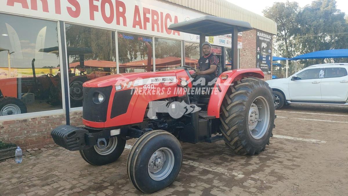 Refurbished MASSEY FERGUSON 440 XTRA 2WD @ R199000 EXCL VAT