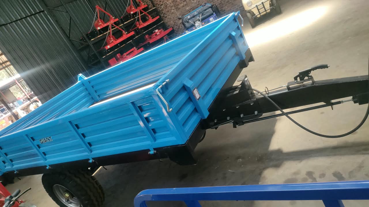 HEAVY DUTY 5 TON TIPPER TRAILER - BRAND NEW R79000 EXCL VAT