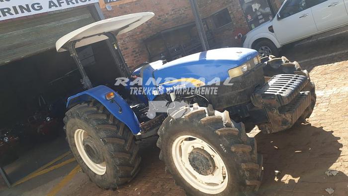 Used NEW HOLLAND TD 80 4WD - R250 000 EXCL VAT