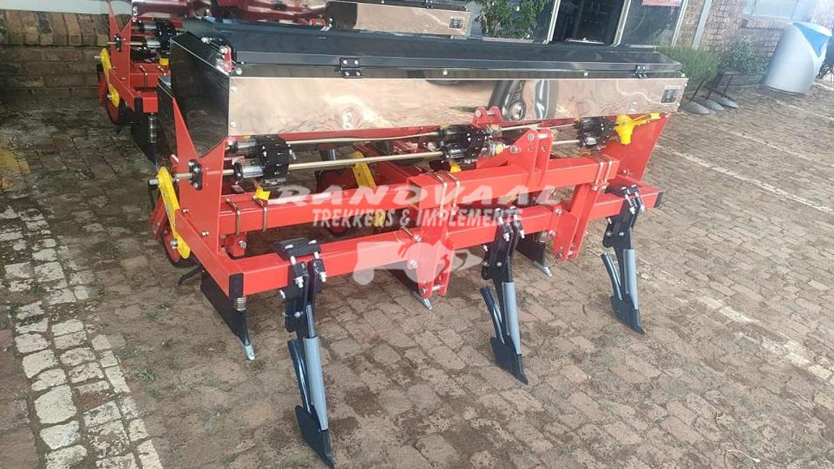 NEW 3 ROW MAIZE AND SOYA PLANTER @R48000 EXCL VAT