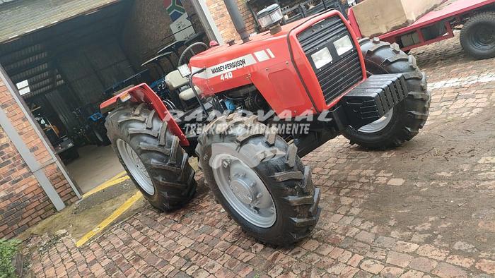 Refurbished MASSEY FERGUSON 440 4WD - R275 000 EXCL VAT