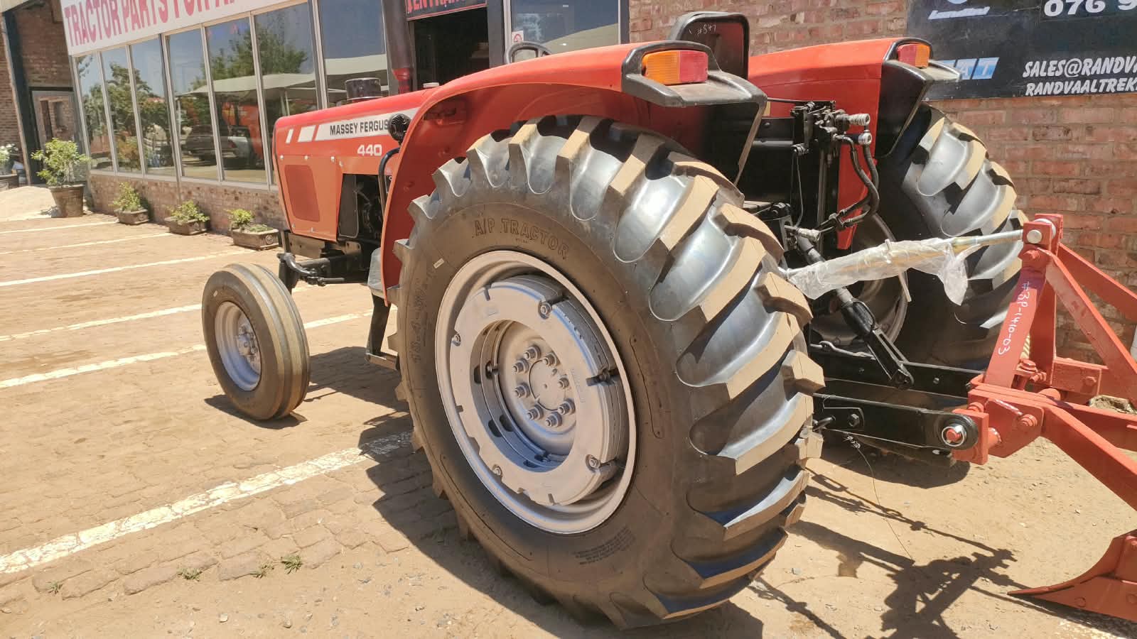 Refurbished MASSEY FERGUSON 440 2WD FOR SALE R220 000 EXCL VAT