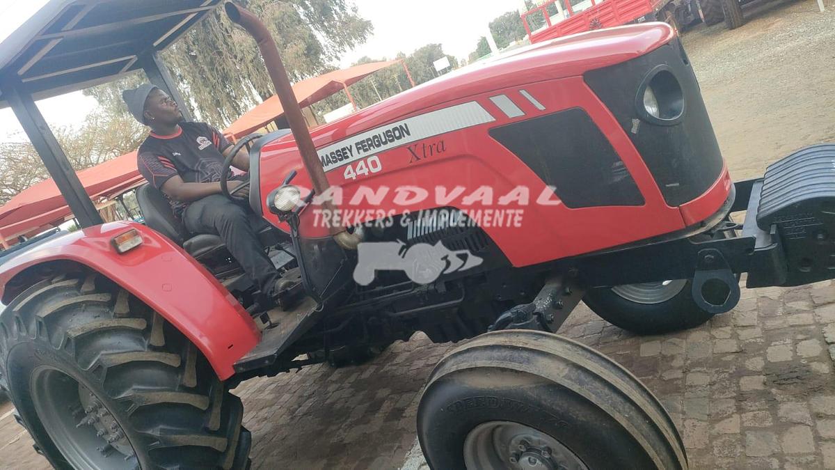 Refurbished MASSEY FERGUSON 440 XTRA 2WD @ R199000 EXCL VAT