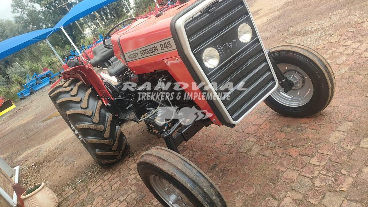 Refurbished MASSEY FERGUSON 245 WITH NEW 1.2M SLASHER COMBO @ R159000 EXCL VAT