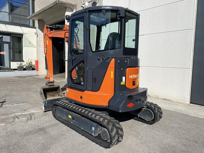 Usato 2017 HITACHI ZX-38U 5-A CLR