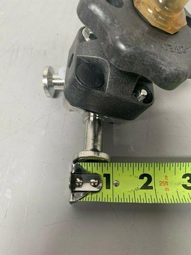 Used ITT Pure-Flo .5-316L-RA20MAX-CWP150 3-way Diaphragm Valve w/ 1/2" Sanitary Fit