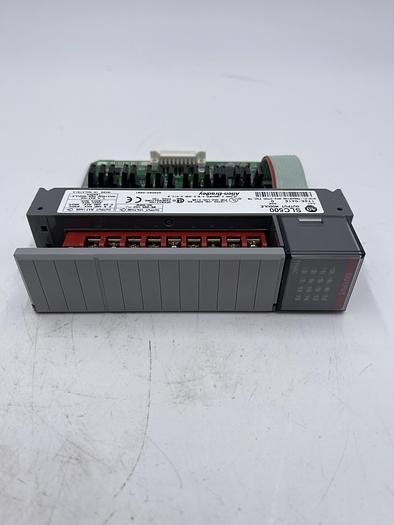 Used Allen-Bradley 1746-OA16 Ser D