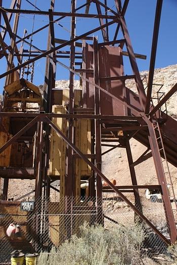 Used Head Frame and Cheav Wheels for Mine Shaft