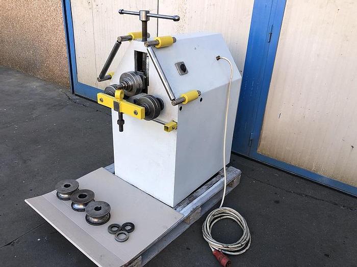 Usato CURVAPROFILI TAURING 40