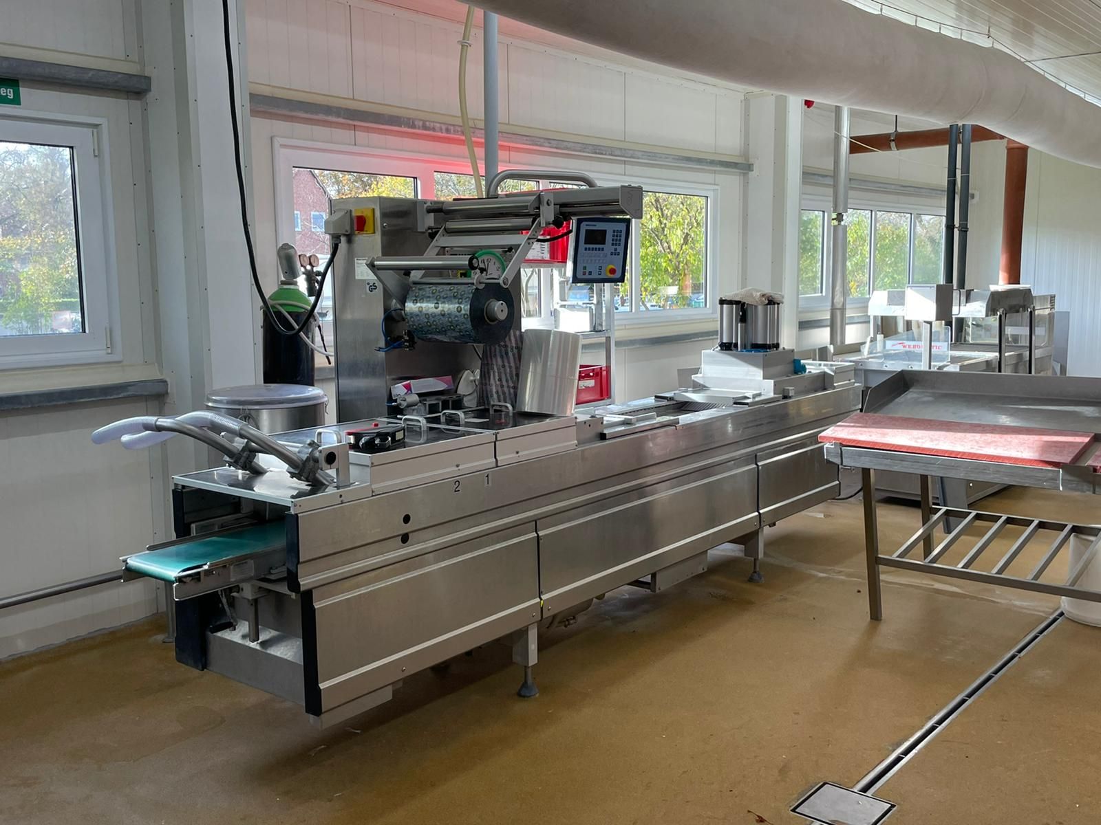 Used Multivac R230 thermoformer