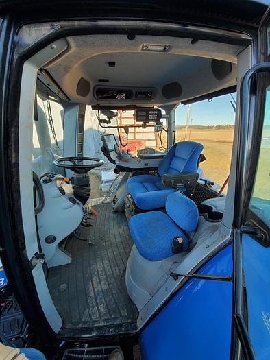 Used 2017 New Holland T8.380 Tractor w/ CVT Trans ** 2000 Hrs **