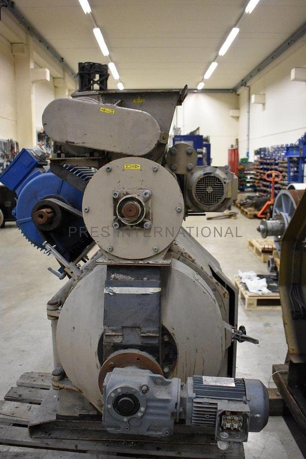 Used Pellet press Rosal 280