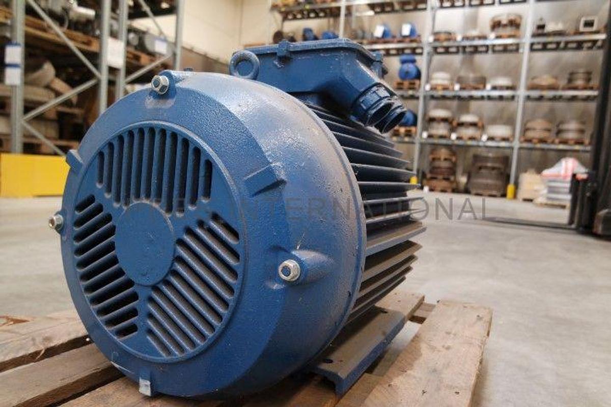 Used Electromotor 45 kW - 1475 RPM MEZ