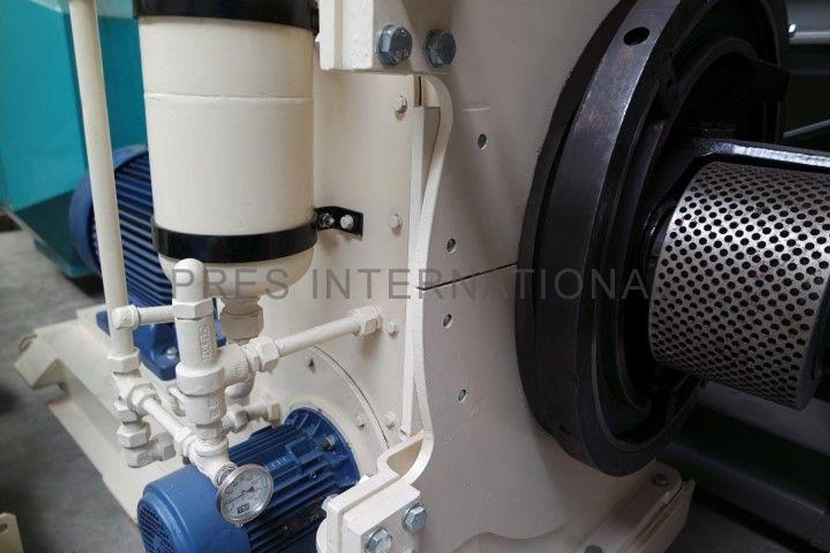 Used Pellet press CPM 7000 SW