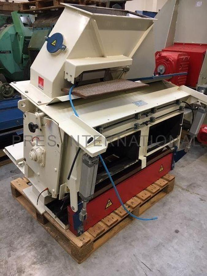 Used Hammermill Wijnveen GHM 1000-250