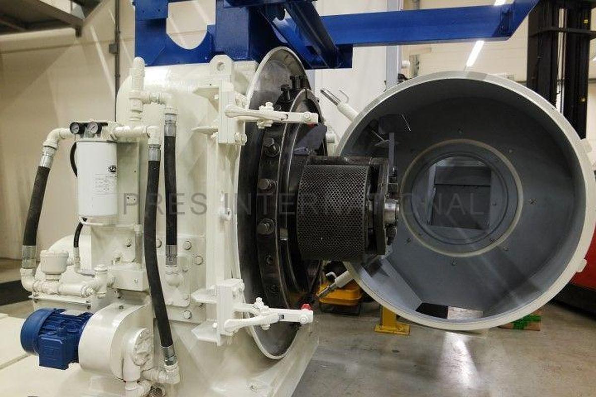 Used Pellet press CPM 7932-9