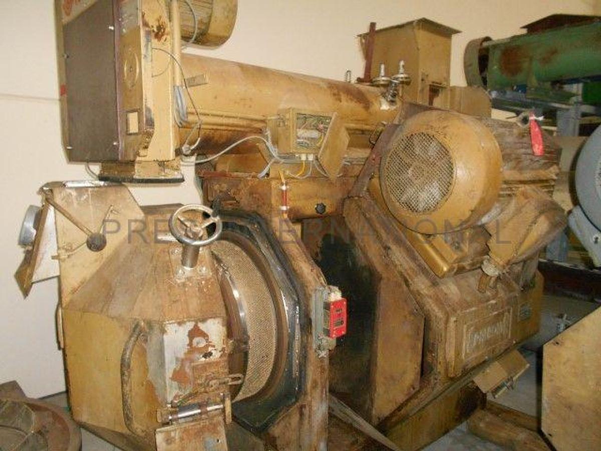 Used Pellet press Paladin 600B