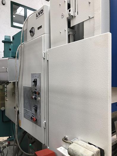 Usato PIEGATRICE LVD IDRAULICA 3000X 100