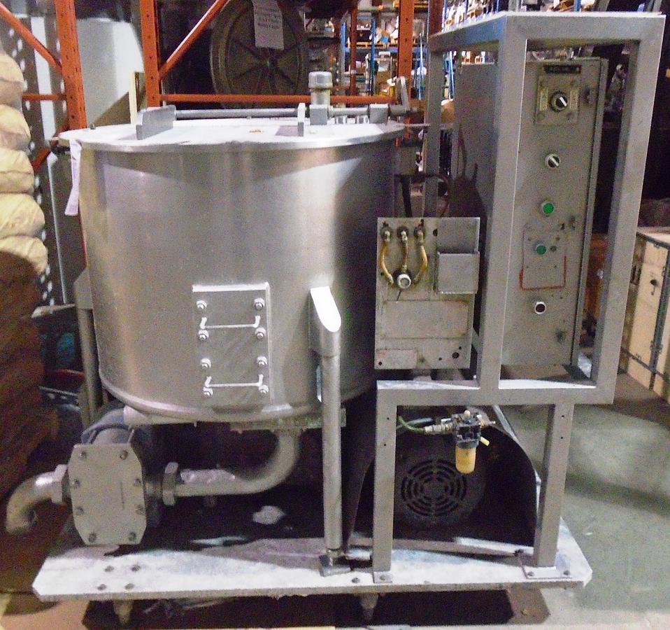 Used Used 150 Gallon (600 Litre) Mixing Tank