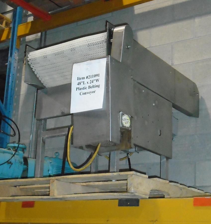 Used Used 48 inch Long by 24 inch wide Belt Conveyor