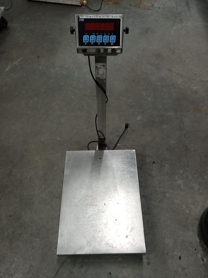 Used Used CanScale KiloTech Table Top SS Digital Scale M1