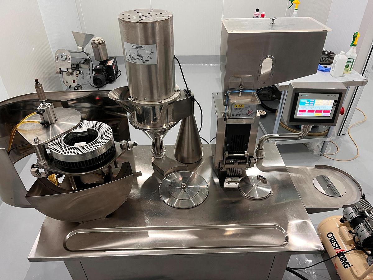 Used Used Semi-Automatic Capsule Filler Model JT