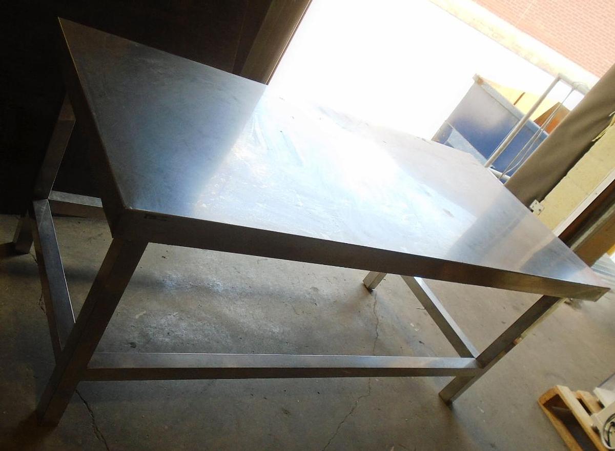 Used Used 72 inch Long x 32 inch Wide Stainless Steel Packing Table