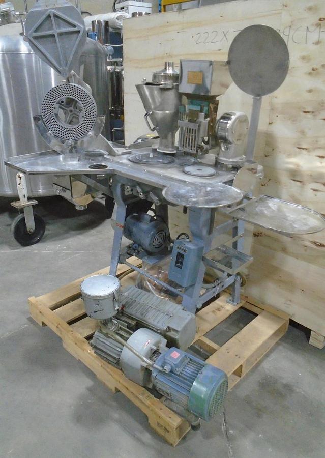 Used Used Elanco Model 8 Semi-Automatic Capsule Filler