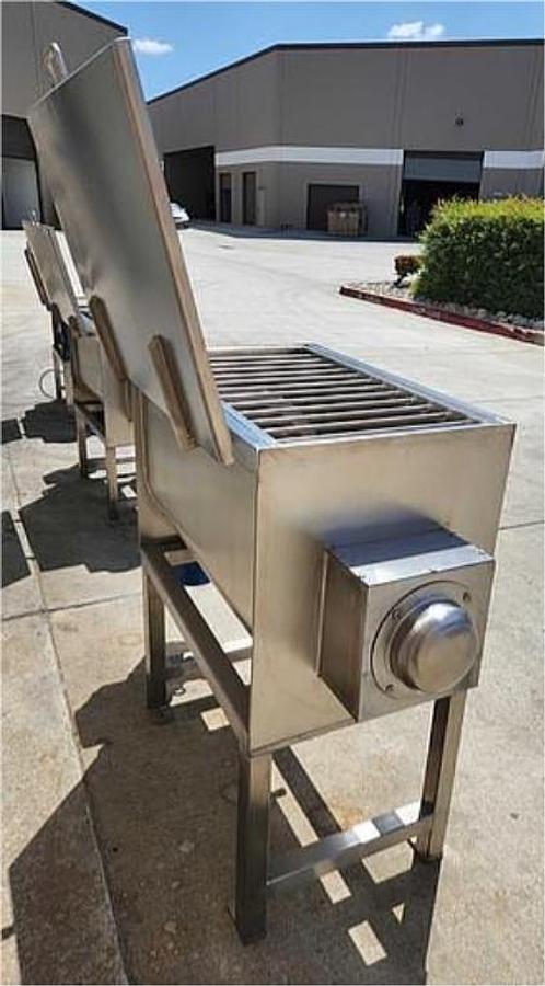 New 2.5 Cubic Foot Working Capacity Stainless Steel Ribbon Blender