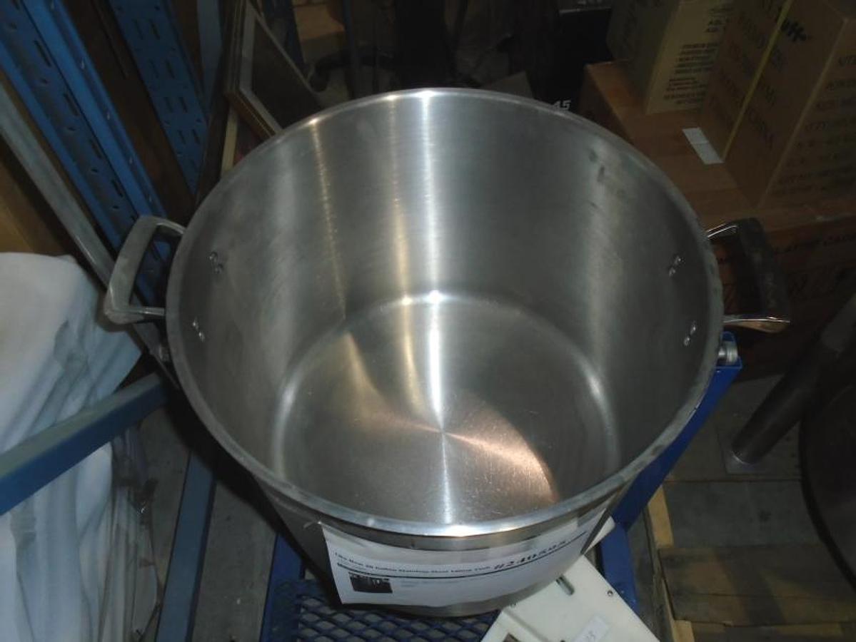 Used Used 20 Gallon Stainless Steel Tilting Tank