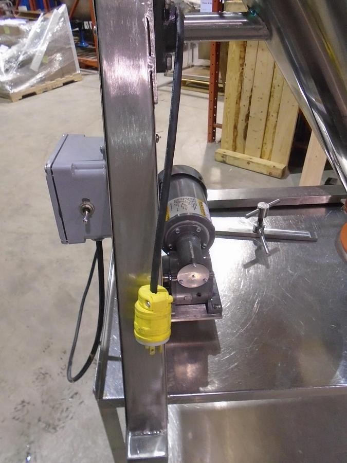 New 16 Quart Stainless Steel Twin Shell Blender