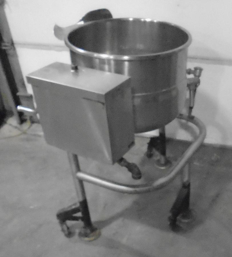 Used Used Barddeau 20 Gallon Stainless Steel Steam Jacketed Tilting Kettle Model TRT-20