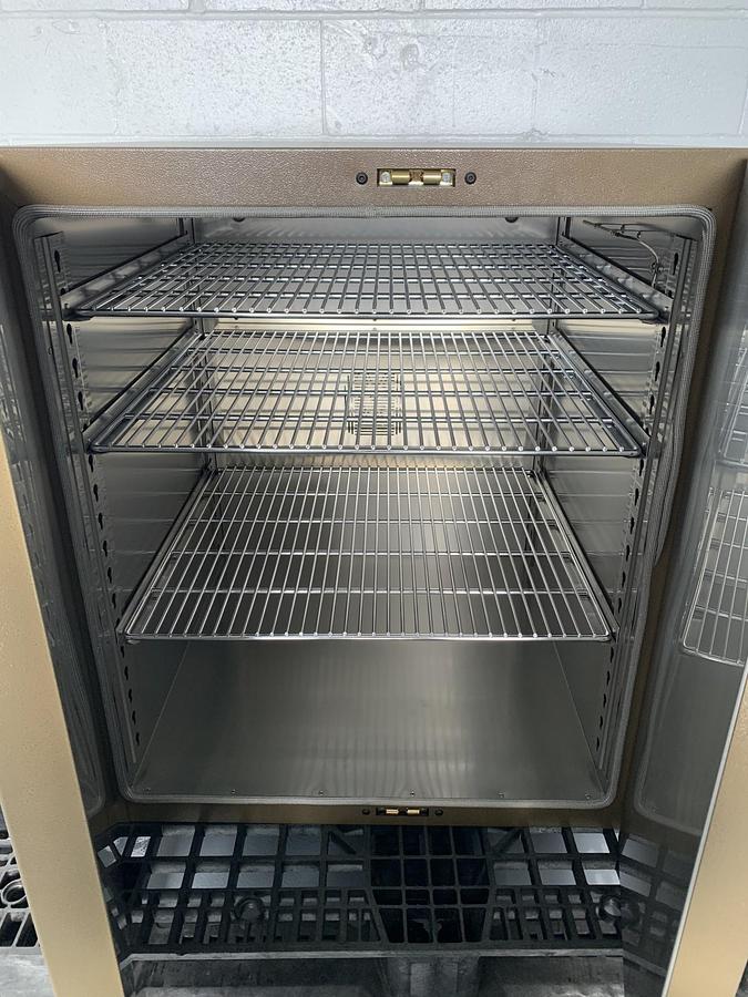 Unused Quincy Lab Model 31-350ERS Bench Top Digital Oven