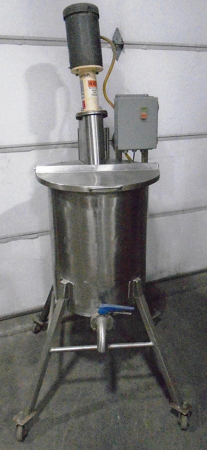 Used Used 40 Gallon Stainless Steel Tank with Mixer
