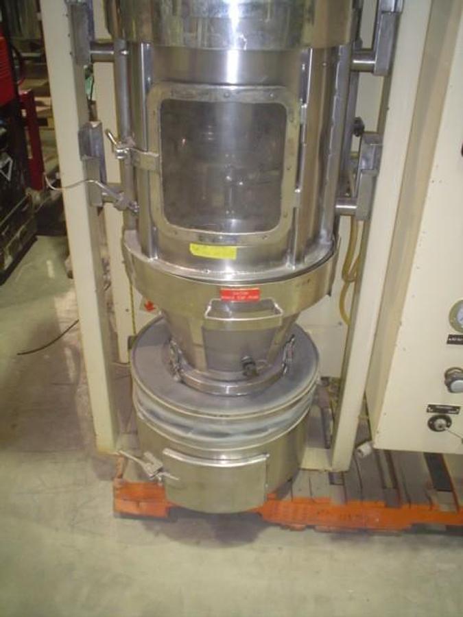 Used Used Glatt Lab Size Fluid Bed Dryer Model WSG-5