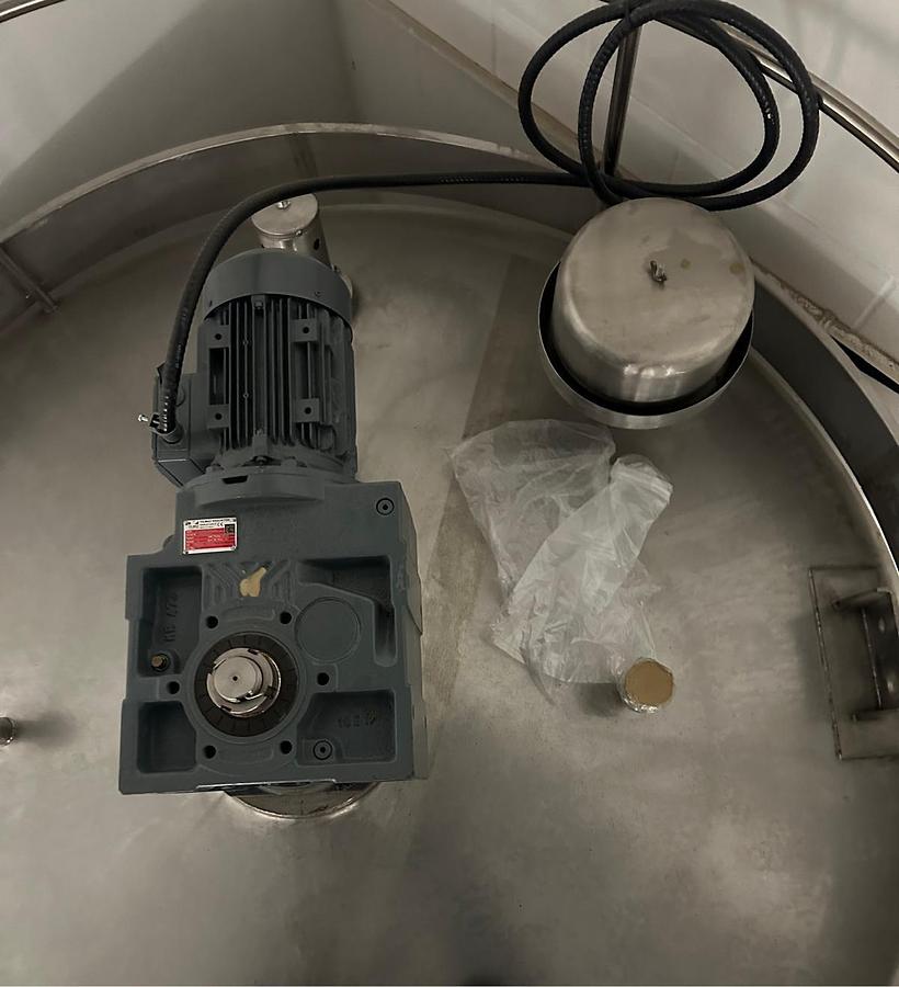 Unused approx. 6000 Litres Stainless Steel Single Wall Mixing Tanks